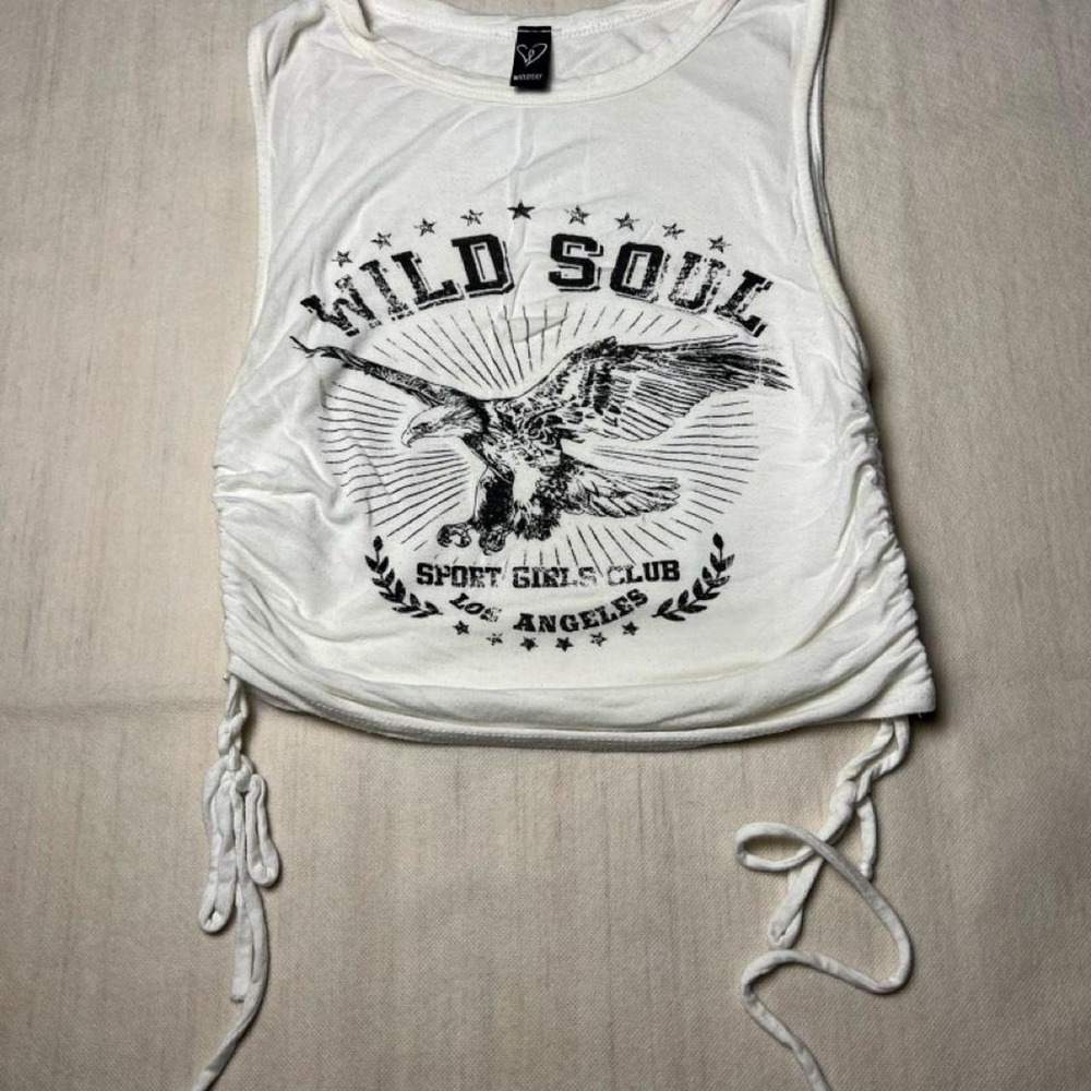 Windsor white crop top with black eagle graphic - Picture 1 of 8